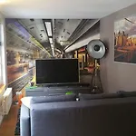 Le Duplex דירה